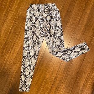 Balance Athletica Ascend Pant Python